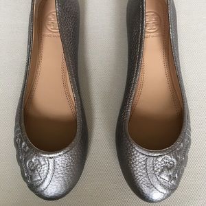Tory Burch Flats- Like New!